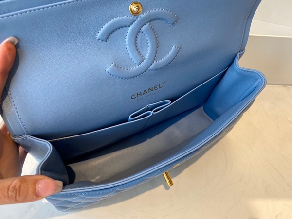 シャネルバッグレプリカ着用イメージ